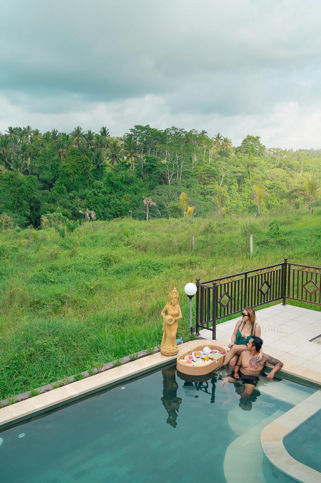 The Pyramid Ubud River Villas Gianyar  Bagian luar foto