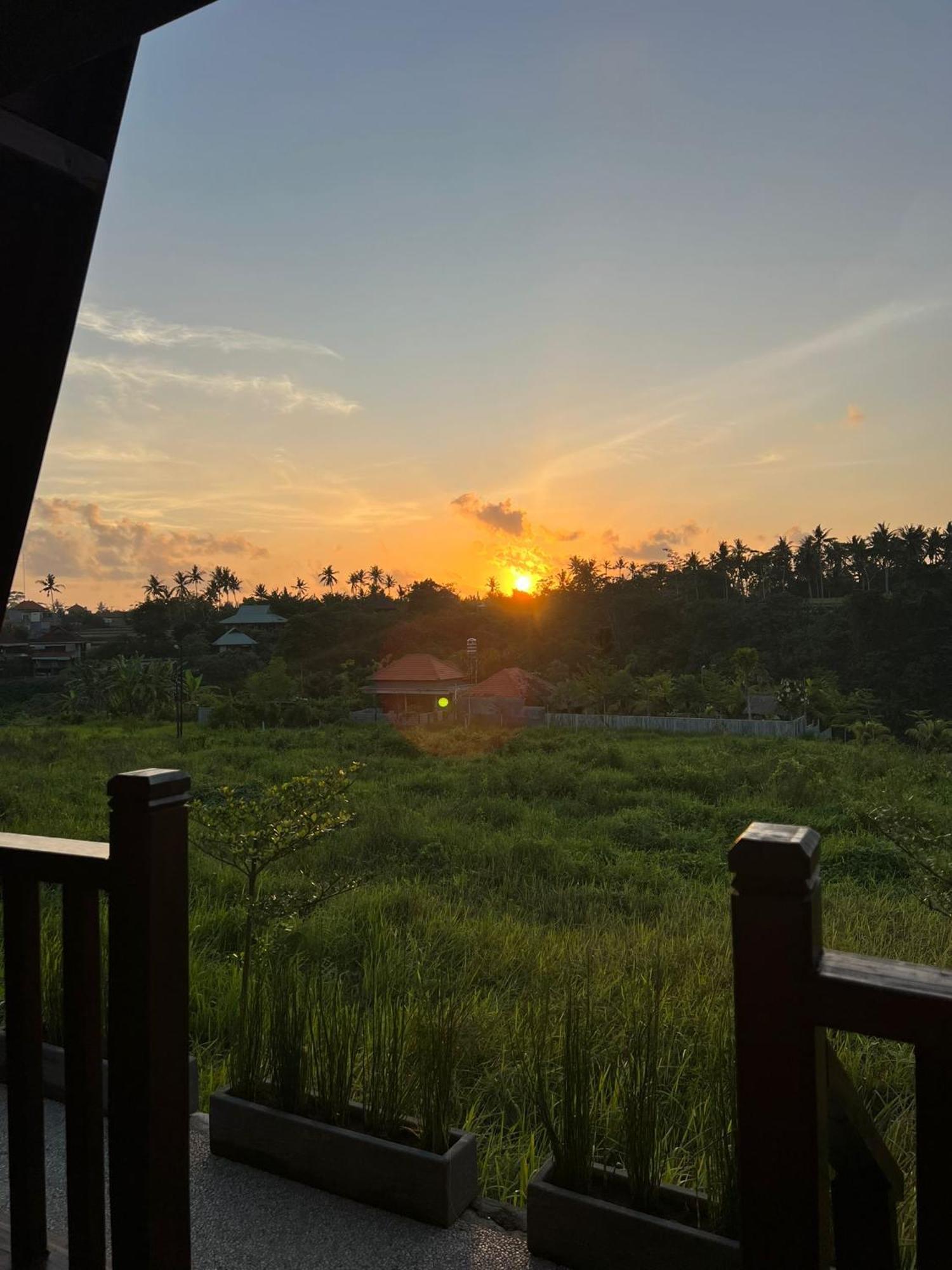 The Pyramid Ubud River Villas Gianyar  Bagian luar foto