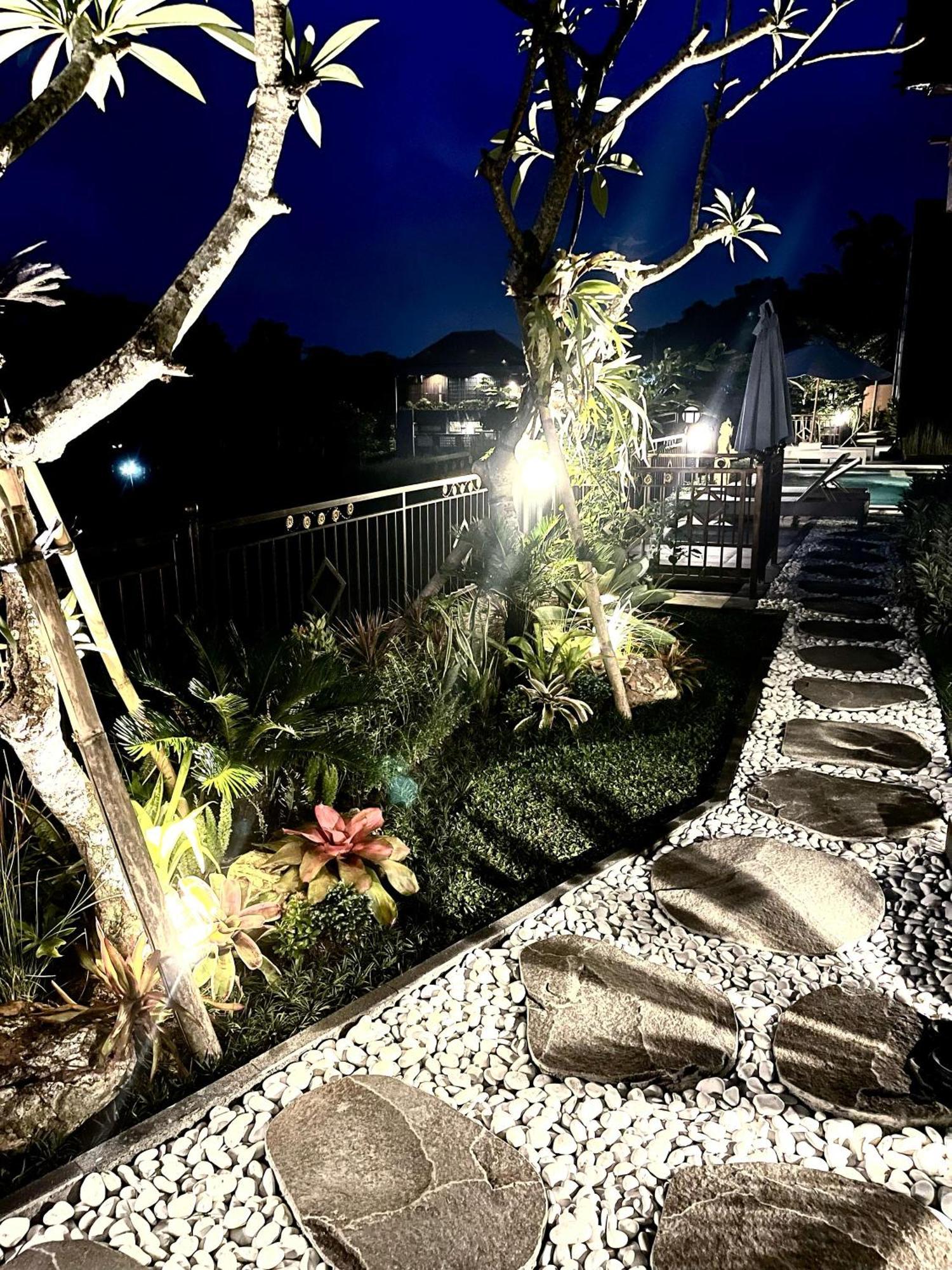 The Pyramid Ubud River Villas Gianyar  Bagian luar foto